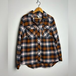 Duluth Shacket Flannel Shirt  Size M Women’s Cabincore Outdoor